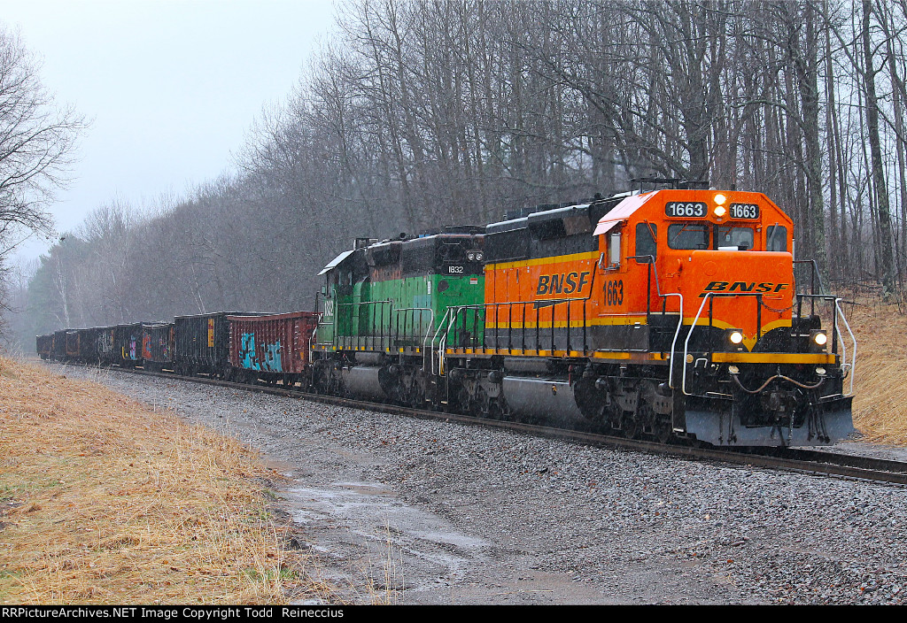 BNSF 1663